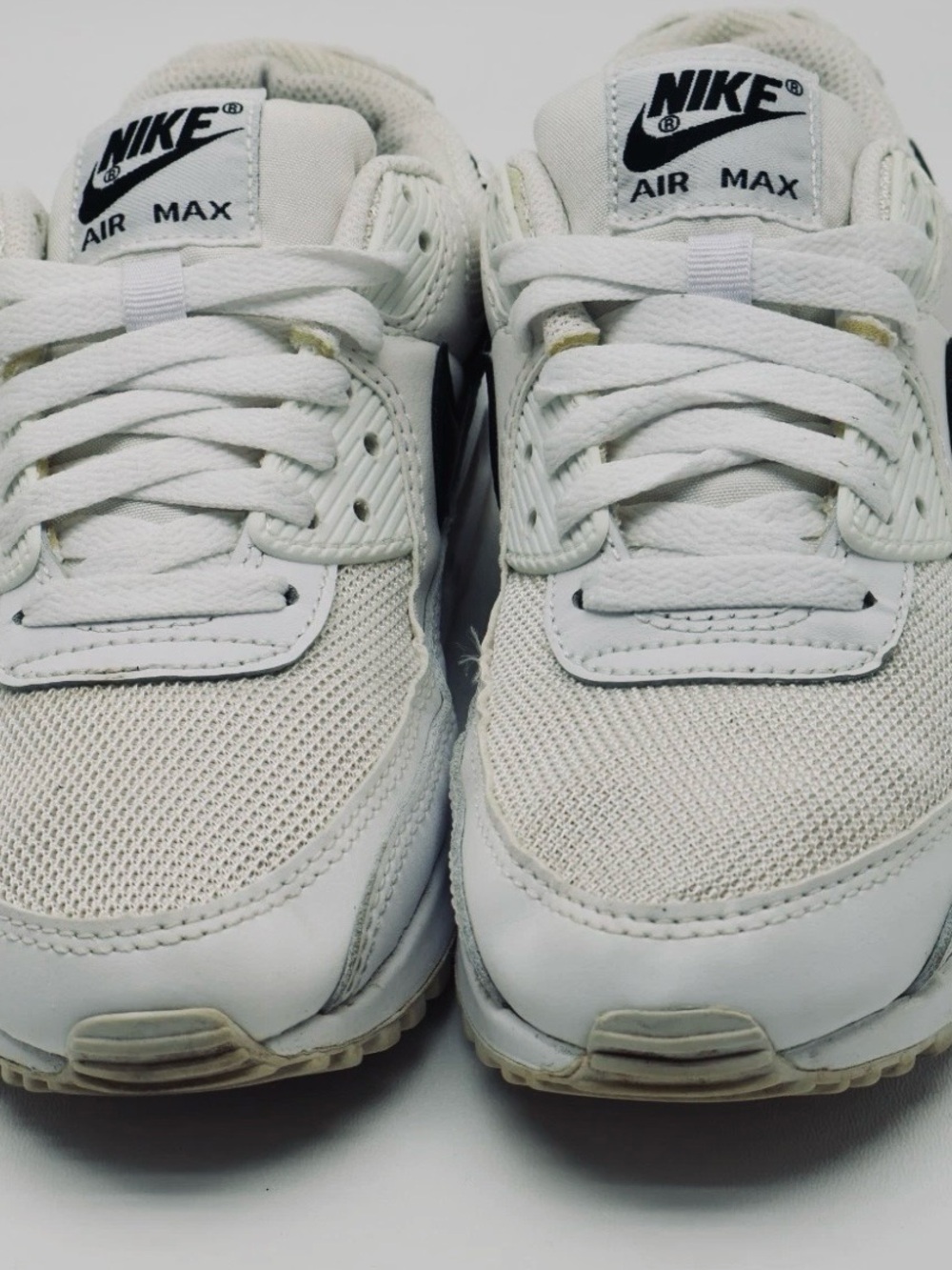 Nike Air Max 90 White Black Sneakers Running CQ2560-101 Shoes-Womens 9 Mens 7.5 - Picture 2 of 5